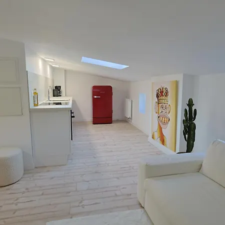 Hanse - Dachloft Koenigsberg - Niedrige Decken شقة لوبيك